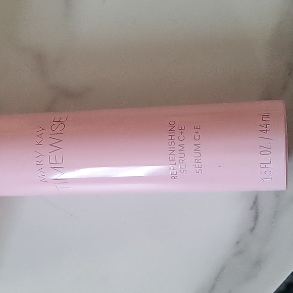 Mary kay Timewise - Picture 5 of 9